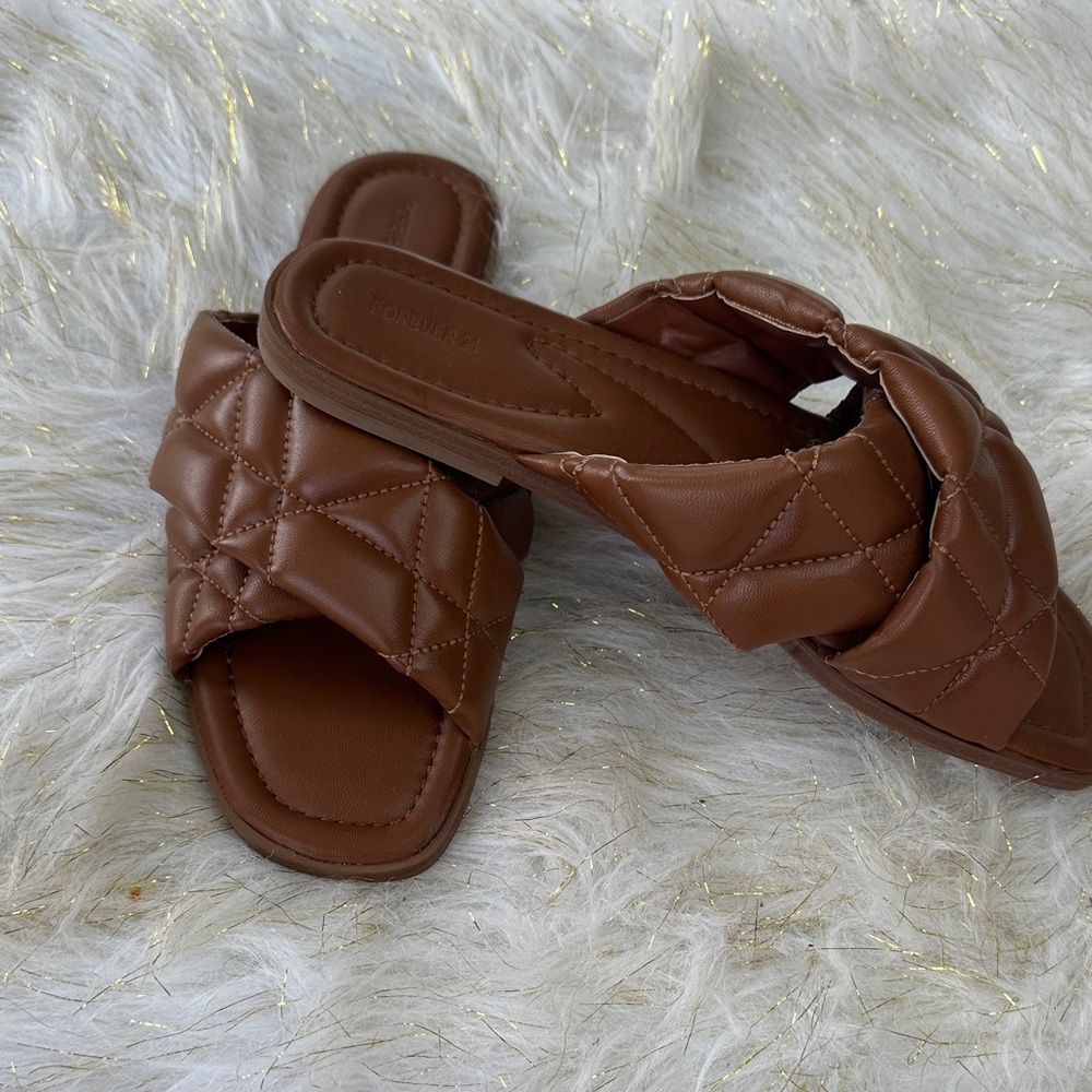 FOREVER 21 Brown Quilted Slide Sandals